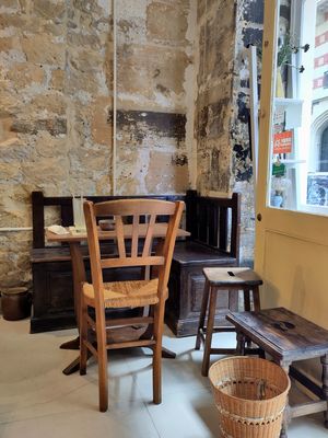 Interior at VESTIGES in Paris