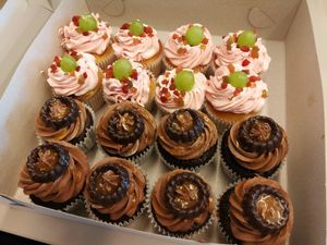 Veggiesaurus cupcakes for my colleagues. at Veggiesaurus in The Hague