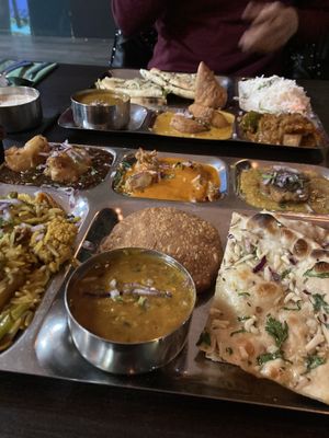 Thali  at Veggiesaurus in The Hague