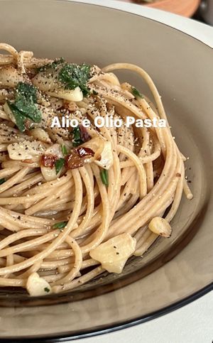 Alio e Olio Pasta  at BLU - 블루서울 in Seoul