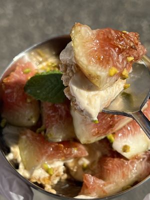 Seasonal Fruits  at BLU - 블루서울 in Seoul