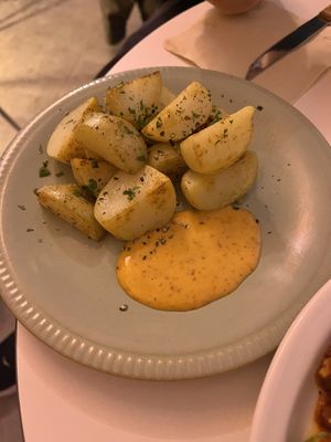   at BLU SEOUL - 블루서울 in Seoul