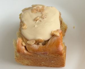 White choc Macadamia Roll (vegan)  at Cinnamood in Spreitenbach