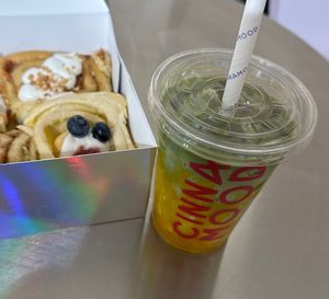   at Cinnamood in Spreitenbach