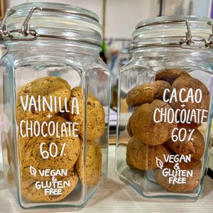 Cookies  at Mandhala in Urubamba