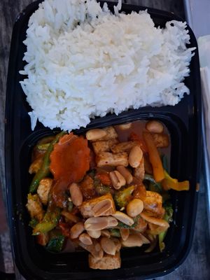  at Sue's Thai Cafe in Panama City Beach