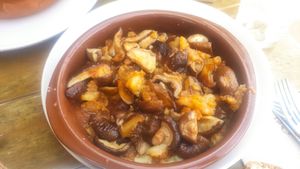 Revolconas con shitake at Terralma Cocina Viva in Madrid