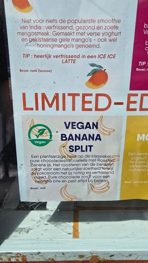 Vegan banana split at ICE ICE AMY in Oostende