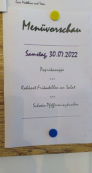 The daily menu as advertised on the board at the reception at Naturkost-Hotel Harz in Bad Grund