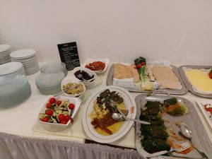 Buffet du petit déjeuner at Hotel Nicolay in Zeltingen-rachtig