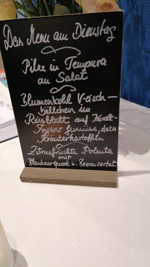 Menü am Abend   at Hotel Nicolay in Zeltingen-rachtig