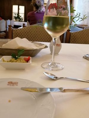 Wein   at Hotel Nicolay in Zeltingen-rachtig