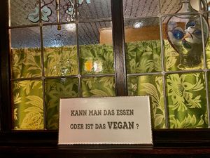 Die Weinstube
https://www.hotel-nicolay.de/restaurants/weinstube/ at Hotel Nicolay in Zeltingen-rachtig