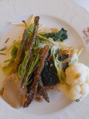 Weinig eiwitten in het bord! at Hotel Nicolay in Zeltingen-rachtig