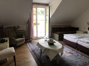 Zimmer mit Balkon  at Hotel Nicolay in Zeltingen-rachtig