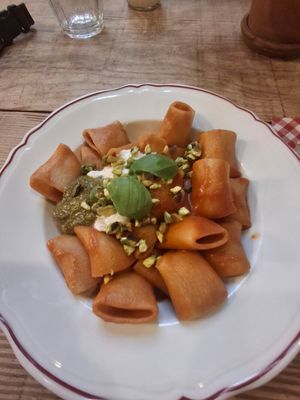Vegan tricolore at Miscusi  in Lombardia