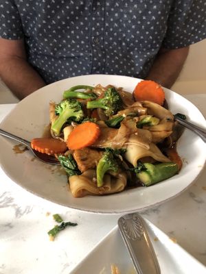 Phad See-iew at Araya's Place - Madison St in Seattle