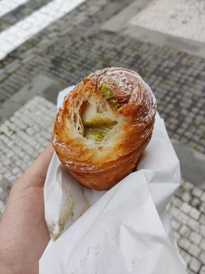  at Polibek Café  in Prague