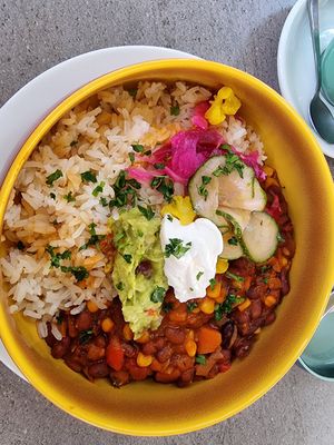 Burrito bowl at Tranzit by Flow in Budapest