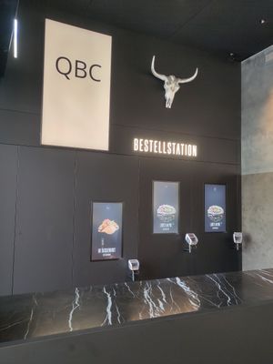  at Ayverdi's Bahnhofplatz in Zürich