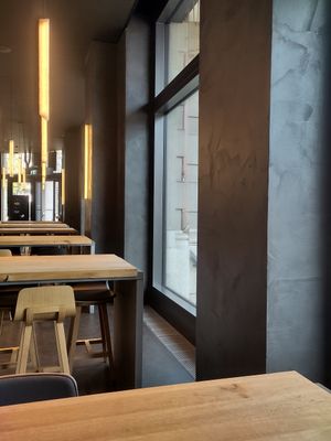  at Ayverdi's Bahnhofplatz in Zürich