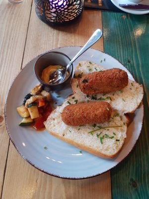 Vegan croquetten at El Rey in Woerden