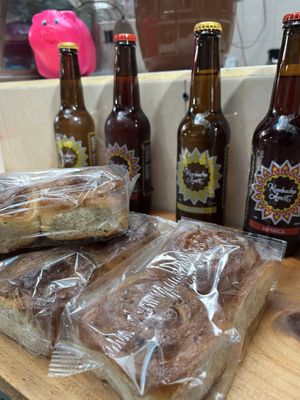 Panes y kombucha   at La Huerta Vegana in Mexico City