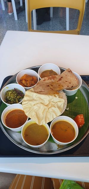 Thali at Saravana Bhavan - Suria KLCC in Kuala Lumpur