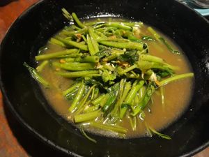 Morning glory at Mama Pooh's Kitchen in Koh Phangan