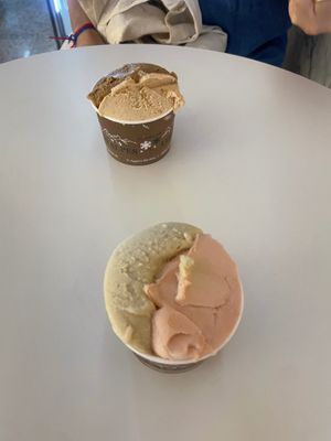  at Heladería Los Alpes in Comunidad De Madrid