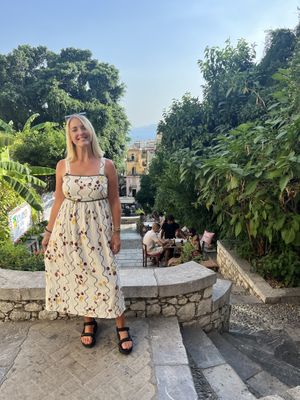 View showing the outside steps  at Siciliano al Teatro in Sicilia