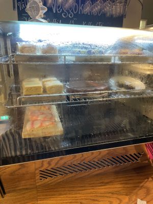 Flera olika sorters fika at Veggokoket in Vasteras