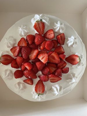Ordered strawberry cream cake, super delicious but a bit pricy (450kr), bought equal for 350 in my home town   at Veggokoket in Vasteras