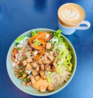 Tofu bowl and oat latte   at Plantan Bístró in Reykjavik