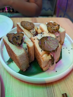  at Desoriente - Granados in Barcelona