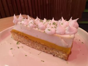 Yuza cake  at Desoriente - Granados in Barcelona