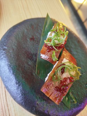 Cardo's niguiri at Desoriente - Granados in Barcelona