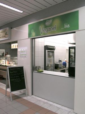 veganel - food court 'neuer markt' at Veganel in Erlangen