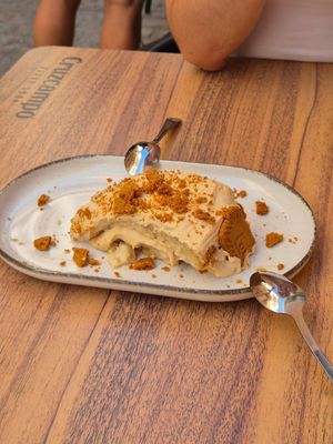 Tarta lotus (muy muy buena) at La Verdulera in Cadiz