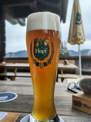 Alcohol-free wheat beer at Jagahütt'n am Stümpfling in Bayern