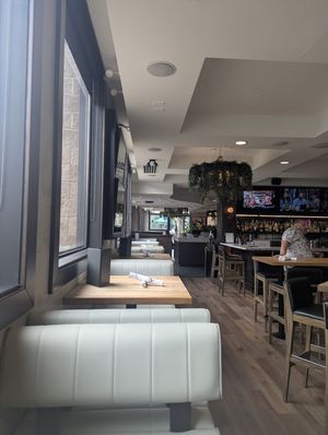  at Moxies in Richmond
