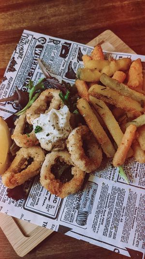 VegCalamares & Tempura at Bubita Bar in Barcelona