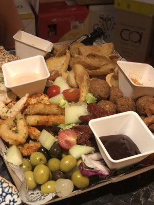 Mixed tapas board at Bubita Bar in Barcelona