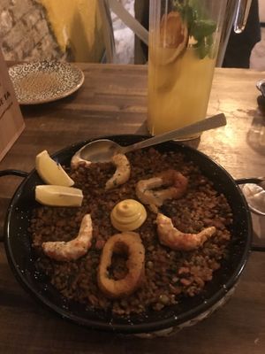 Paella at Bubita Bar in Barcelona