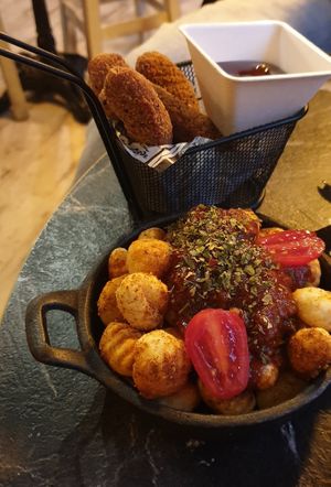 Spicy Strips & Crunchy Gnocchi at Bubita Bar in Barcelona