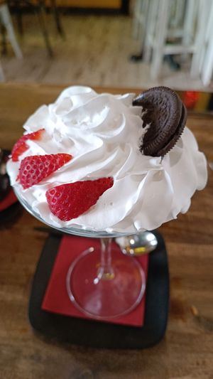 Oreo dessert at Bubita Bar in Barcelona