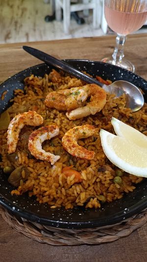 "sea food" paella at Bubita Bar in Barcelona