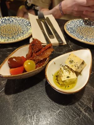 Marinated tofu and tomatoes at Bubita Bar in Barcelona