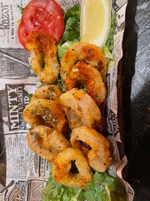 "Calamari" - Tapioca & konjac rings, garlic & parsley at Bubita Bar in Barcelona