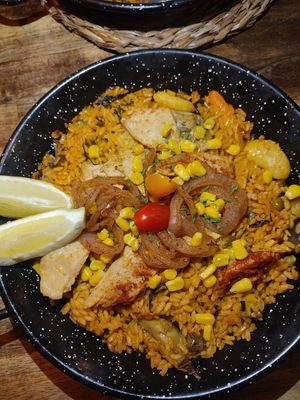 Paella at Bubita Bar in Barcelona